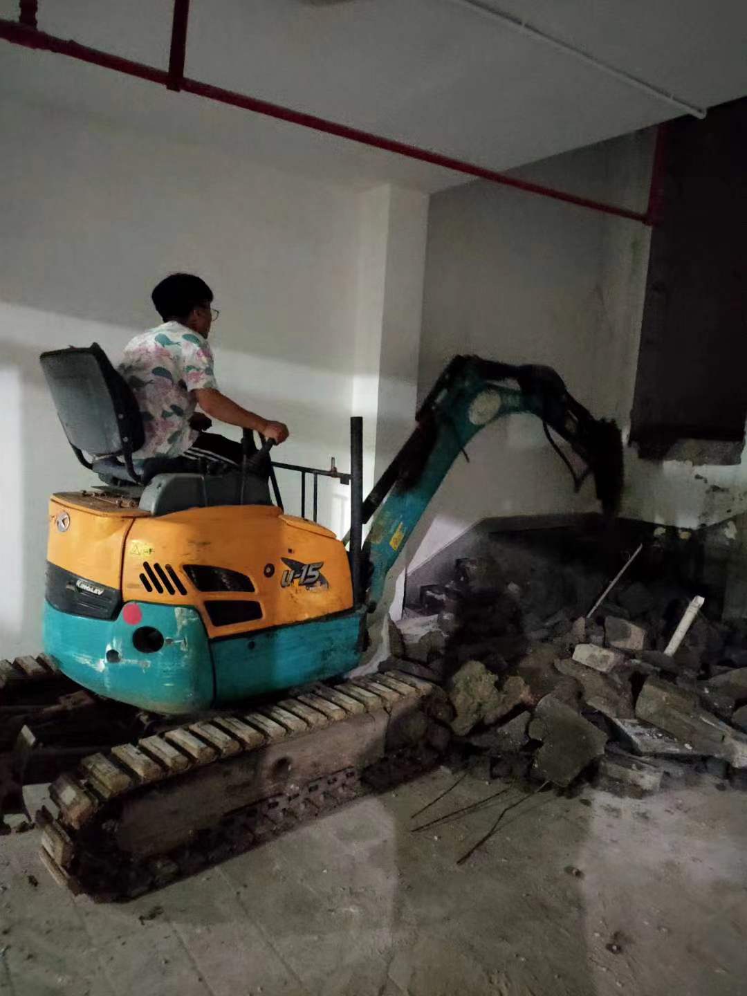 微型小挖機(jī)駕駛員流失率比較高的因素有哪些？(圖1)